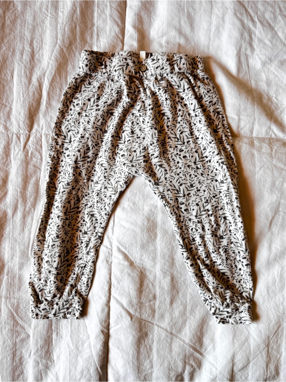 Rylee + Cru Cream Joggers with Olive Leaf Print 100% Cotton